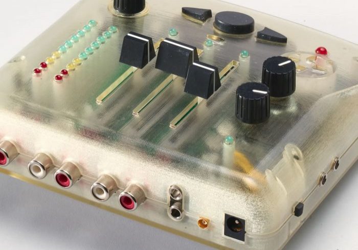 Modèle de console en matériau translucide rigide (RGD720)倒la模拟塑料