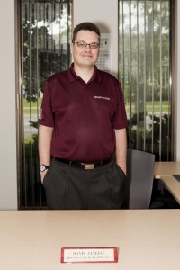 David Janelle - Spartan CAD & Profiles Inc.总裁。