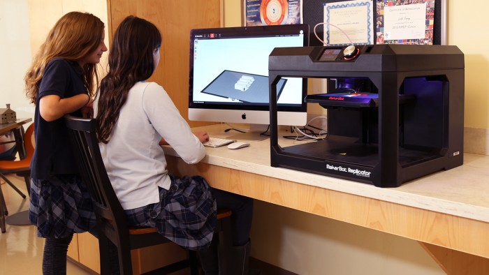 hth华体会全站app教室里的3D打印